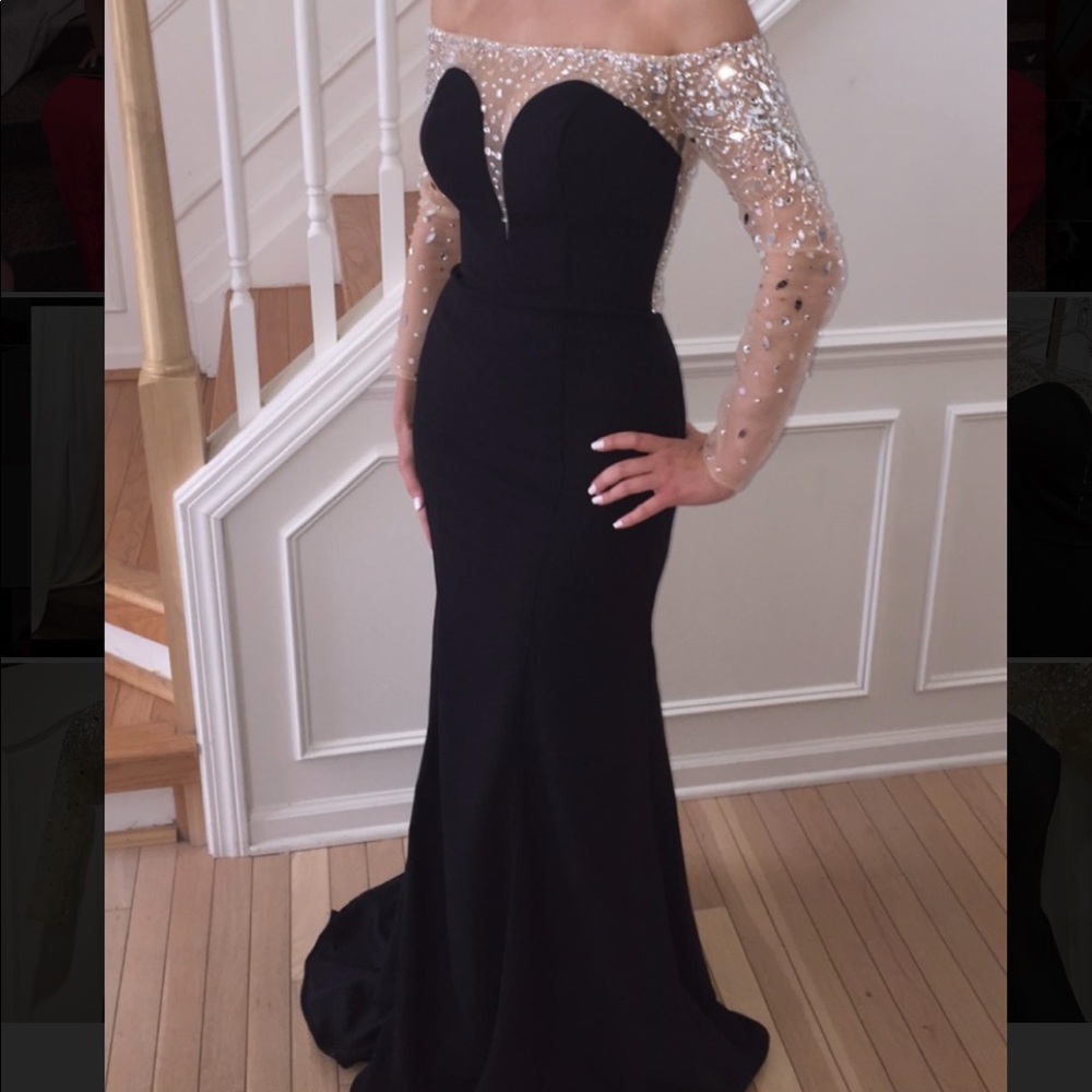 Off the shoulder black/nude with crystal dress | Size: 0-2 | w/ nude sheer shawl